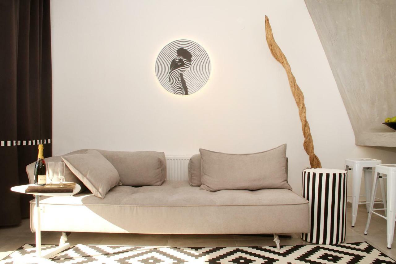 Art Suite 7 Tesalonika Bagian luar foto